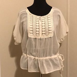 Beautiful Cream Summer Blouse. (nwot)